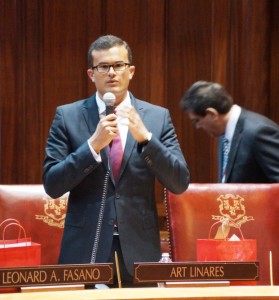 Sen. Art Linares addresses his colleagues in the State Capitol’s Senate Chamber. Linares has been named “Latino Citizen of the Year” by the Connecticut Latino and Puerto Rican Affairs Commission.